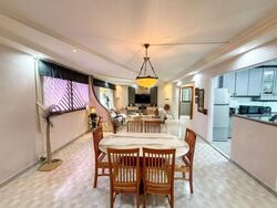Blk 233 Pending Road (Bukit Panjang), HDB Executive #626042131
